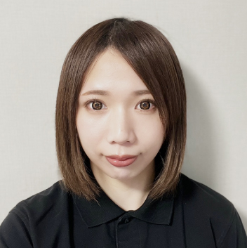 株式会社 REVIVAL 枦山 絵里奈